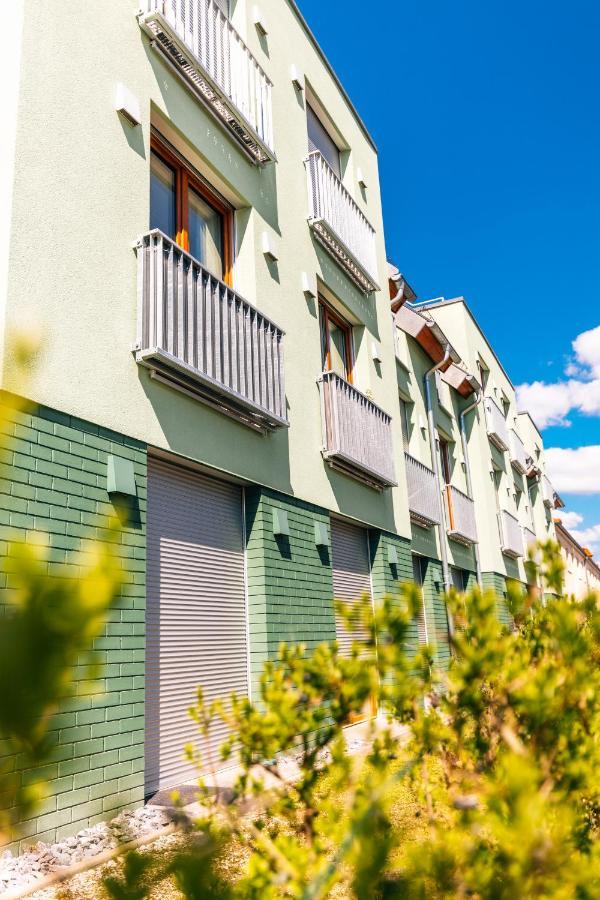 New Living City Appartement Білефельд Екстер'єр фото